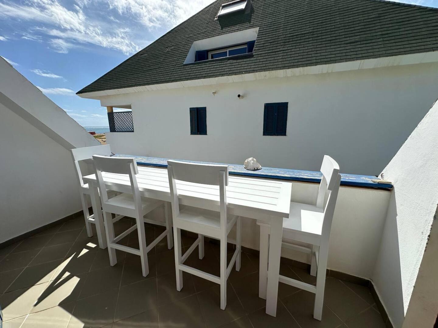 Leme Bedje Two Bedroom - By Bobbywashere Santa Maria Extérieur photo