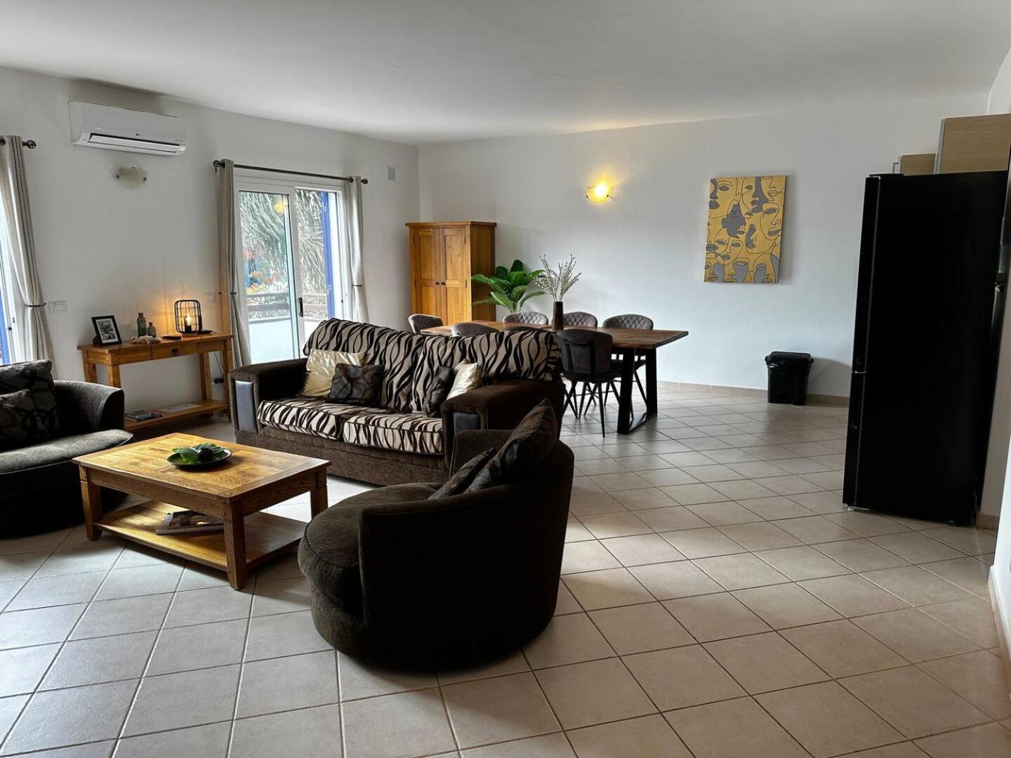 Leme Bedje Two Bedroom - By Bobbywashere Santa Maria Extérieur photo